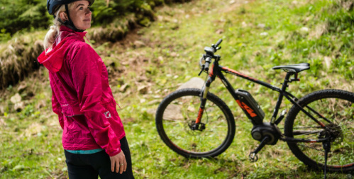 detail NORTHFINDER 2L NORTHKIT BU-4268OR dámská sbalitelná bunda 2L NORTHKIT rose