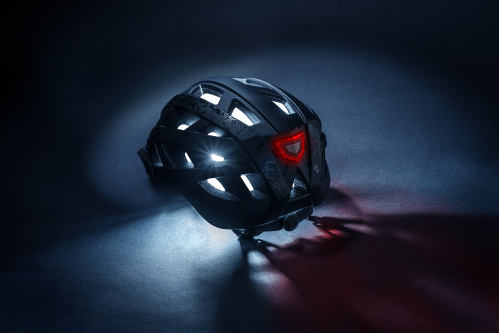 detail R2 LUMEN JR ATH20B cyklistická přilba junior neon žlutá/černá 2025