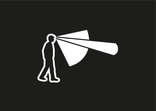 detail PETZL ACTIK CORE E065AA00 čelovka 2022 šedá 600lm