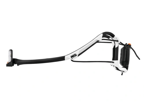 detail PETZL IKO lehká výkonná čelovka s kombinovaným světlem