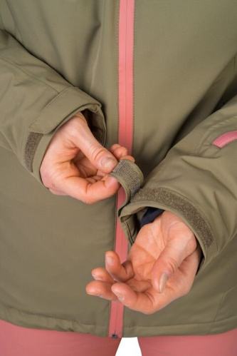 detail HANNAH MAKY COL dámská lyžařská bunda burnt olive/anthracite