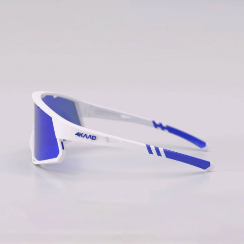 detail 4KAAD MIRADOR matte white blue/blue mirror sportovní sluneční brýle