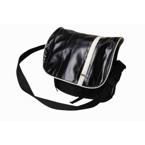 detail Taška 2117 Messenger Vantaa