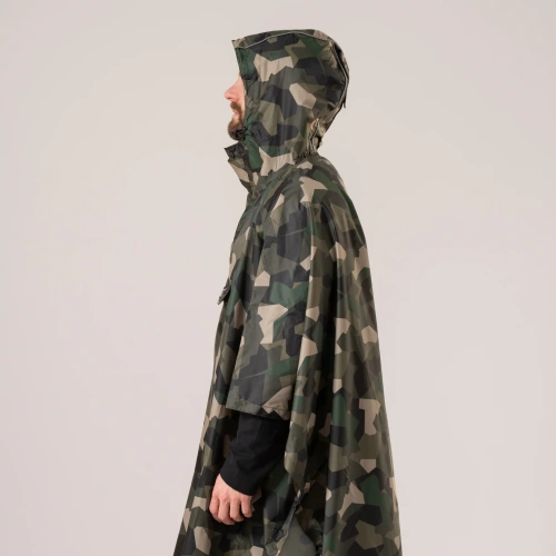 detail MAC IN A SAC poncho sbalitelná nepromokavá pláštěnka green camo