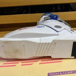 detail MUNARI dětské sjezdové boty - velikost 33 BAZAR