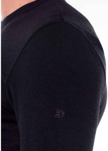 detail ICEBREAKER 175 EVERYDAY CREWE M pánské merino termo triko